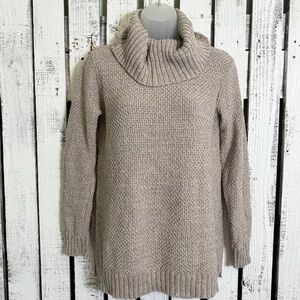 Hilary Radley Turtleneck Sweater Pullover Beige Women’s Small Cozy Casual Fall
